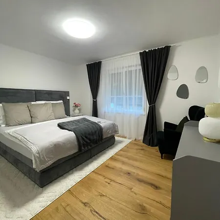 度假居 Ferienhaus Linz *